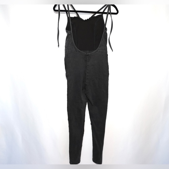 Topshop Joni Black Denim Backless Jumpsuit Size 4 - Picture 4 of 10